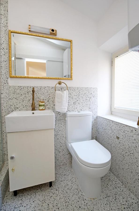 Swan City Apartment & Room Szybenik Zewnętrze zdjęcie